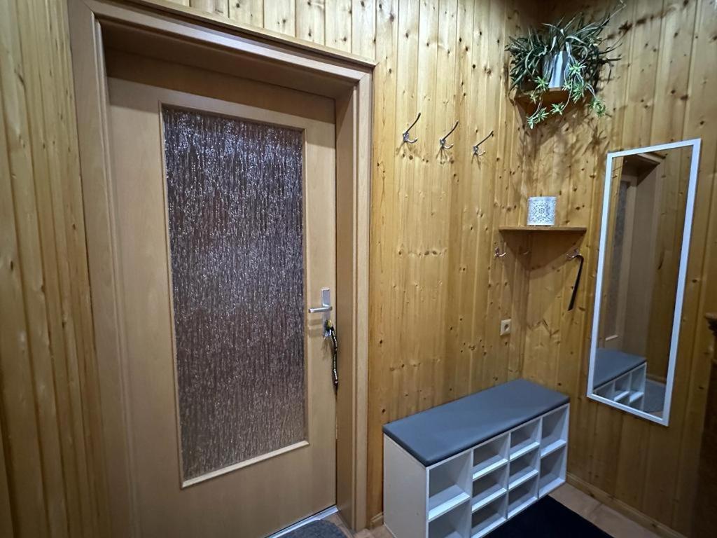Christels Ferienwohnung 2 In Thale Mit Ueberdachter Terrasse, Kueche Mit Tv & Geschirrspueler 외부 사진